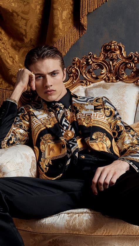 kith x versace shop online